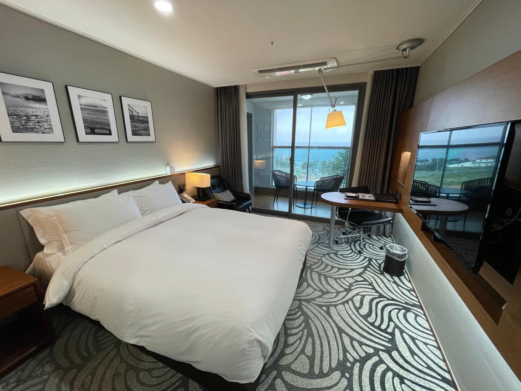 Best Western Plus Gyeongju Bagian luar foto